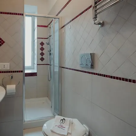 Una Casa A San Giacomo X2 *